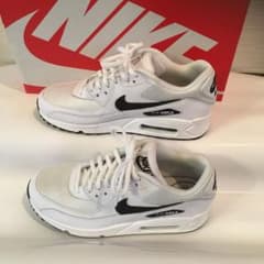 NIKE AIRのサムネイル