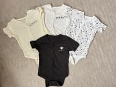 ベビー肌着4着セット（綿、70サイズ）のサムネイル