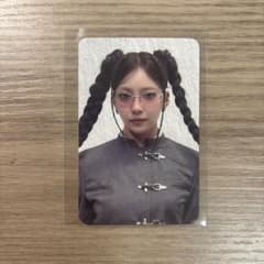 NiziU Sour Grapes マユカ 特典 トレカのサムネイル