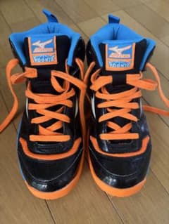 ミズノ　MIZUNO バッシュ　24センチのサムネイル