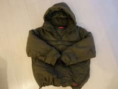 Supreme22SS Hooded Down Pulloverのサムネイル