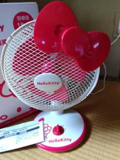 キティちゃん　扇風機のサムネイル