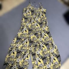 ボタニカル柄 サロペット イエローのサムネイル