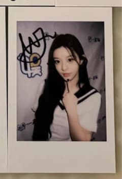 illit 一直娱 yizhiyu 広州当選者限定 トレカ ミンジュ illit 一直娱 yizhiyu 広州当選者限定 トレカ ミンジュ - メルカリ