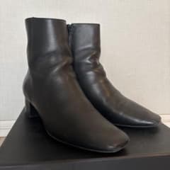 BEAUTY&YOUTH UNITED ARROWS ブラックレザーブーツのサムネイル