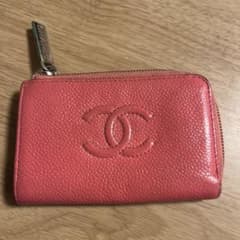 CHANEL ピンク レザー キーケースのサムネイル