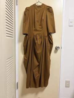 【 Ameri 】WAVE WAIST COCOON DRESSのサムネイル