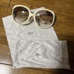 Dior  ホワイト　白　サングラスのサムネイル