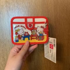 キティちゃんパスケースのサムネイル