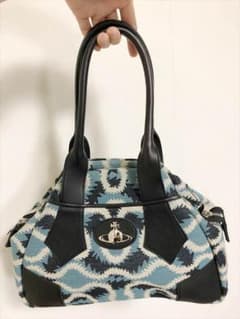 【Vivienne Westwood】ハンドバッグのサムネイル