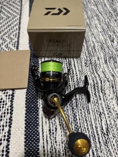 DAIWA LEGALIS LT4000-CXH スピニングリール レガリス - メルカリ
