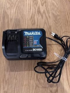 Makita DC10SA 充電器のサムネイル