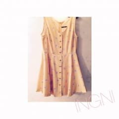 【INGNI イング】 ワンピース Mサイズ (ほぼ未使用)のサムネイル