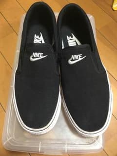 NIKE スリッポンのサムネイル