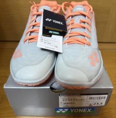 新品 YONEX パワークッションエアラスZウィメン 23.5のサムネイル