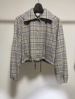 BAUM UND PFERDGARTEN ショートアウターのサムネイル