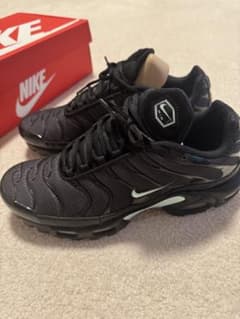 【新品】Nike Air Max Plus Tiffanyブルー 黒 26.5のサムネイル