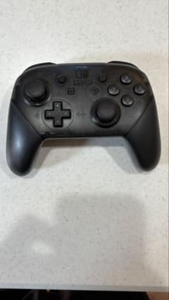 Nintendo Switch Pro Controller ブラックのサムネイル