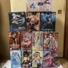 プライズフィギュア 12体まとめ売り - メルカリ