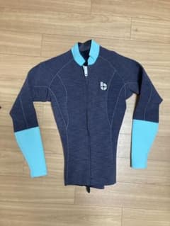 Imukai様専用　BREAKER OUT レディース　ウエットスーツ　タッパーのサムネイル