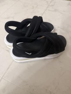 NIKE AIR MAX スポーツサンダル 厚底 ブラックのサムネイル