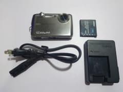 CASIO EXILIM EX-FS10　メタリックグレーのサムネイル