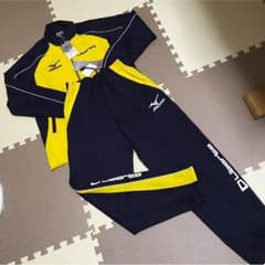 新品未使用リベルタジャージのサムネイル