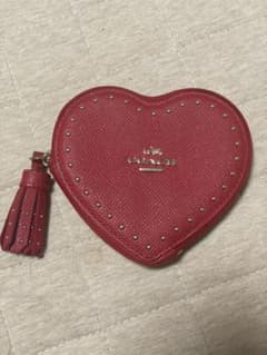 みみ様専用COACH ハート ポーチ 小銭入れのサムネイル