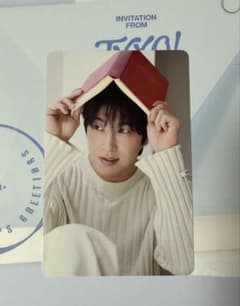2026 SEASON'S GREETINGS トレカ 東方神起 ユノ - メルカリ