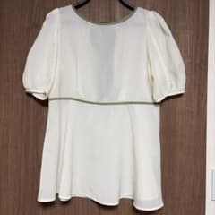 w closet パイピングブラウス　若草色　Fのサムネイル