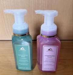 新品・未使用 Bath & Body Works 泡ハンドソープ 2本セットのサムネイル