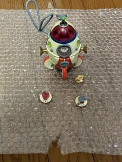 ピクミン 等身大 フィギュアドルフィン号 S.S. Dolphin ピクミン 等身大 フィギュアドルフィン号 S.S. Dolphin - メルカリ