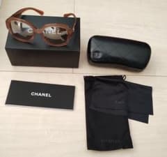 CHANEL サングラスのサムネイル
