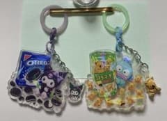お菓子サンリオめじるしアクリルチャーム2個セットのサムネイル
