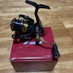 Daiwa 18LEGALIS LT 2000S-XH スピニングリールのサムネイル