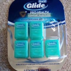 Oral-B　デンタルフロス　5個セットのサムネイル