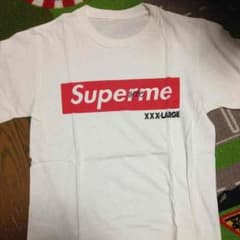 白Tシャツのサムネイル