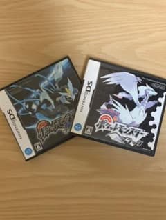 ポケットモンスター ブラックとブラック2   2つ合わせての値段です！のサムネイル