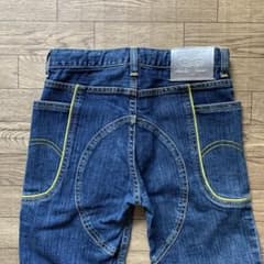 リーバイス　デザインデニム　サルエル　140 ジーンズ　パンツのサムネイル