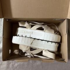 PUMA メイズ　サンダル 23cmのサムネイル