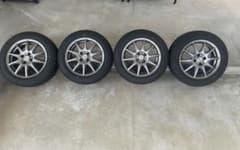 スタッドレスタイヤ 175/65R15のサムネイル