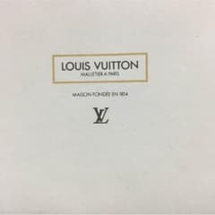 LOUIS VUITTON メモ帳のサムネイル