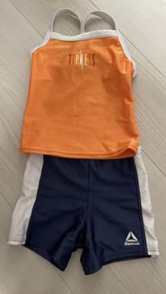 Tipness 水着　130cm 女の子　Reebokのサムネイル