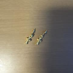 ゴールド クロスモチーフ ピアス(両耳用)のサムネイル