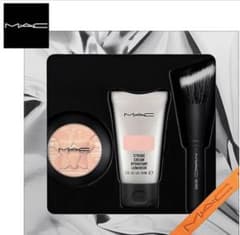 MAC2018ホリデーコレクション  ※ストロボクリーム無しのサムネイル