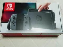 新品未開封！ ニンテンドースイッチ グレーのサムネイル