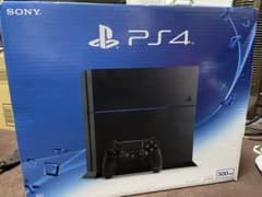 PlayStation®4 ジェット・ブラック 500GB CUH-1200A…のサムネイル