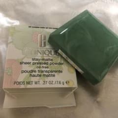 新品CLINIQUE プレストパウダー［おしろい］のサムネイル