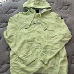 UNDER ARMOUR パーカー ライトグリーン LG