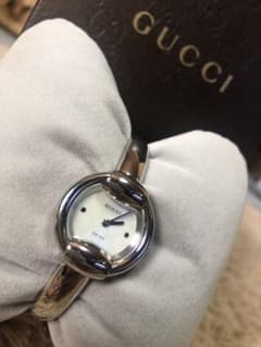 GUCCI 時計 1400シリーズ  シルバー／パール　YA014518のサムネイル
